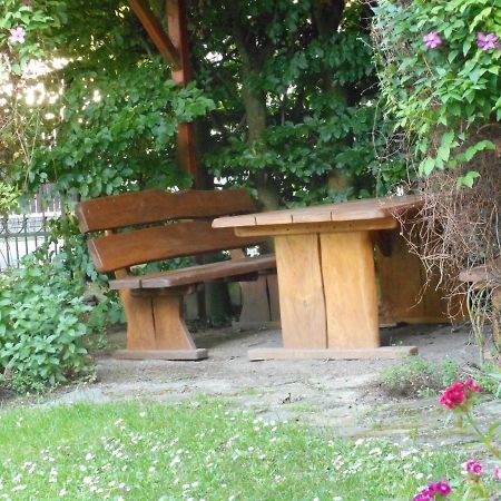 Penzion U Lesa Ceske Budejovice Ngoại thất bức ảnh